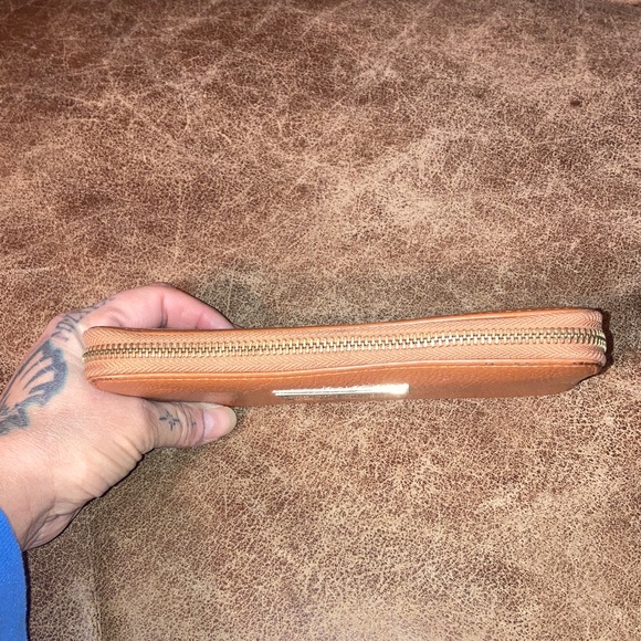 Michael Kors Caramel Leather Zip Wallet - Picture 5 of 8